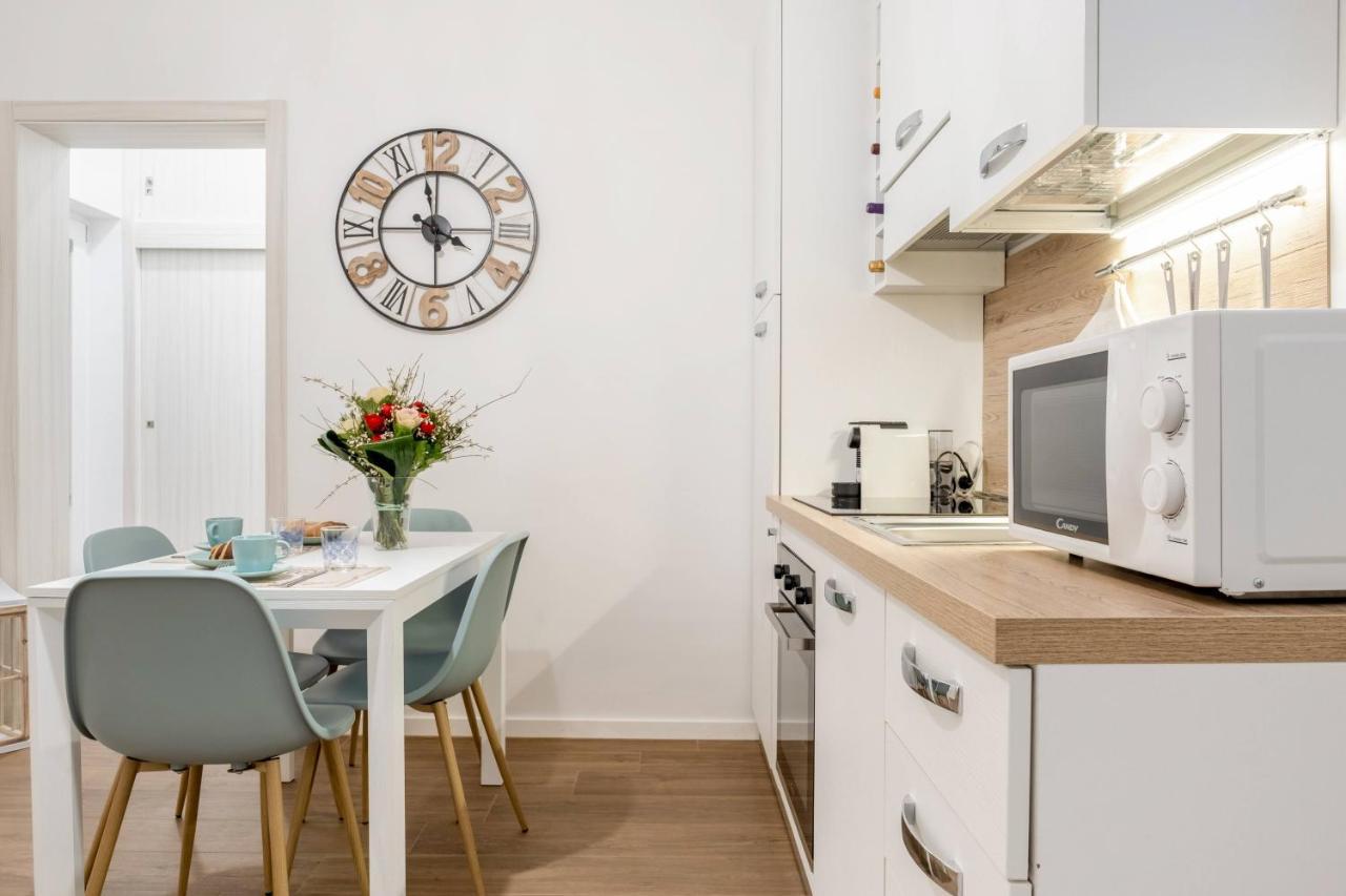 Donna Teresa Central & Cozy Apartment Taranto Exterior foto